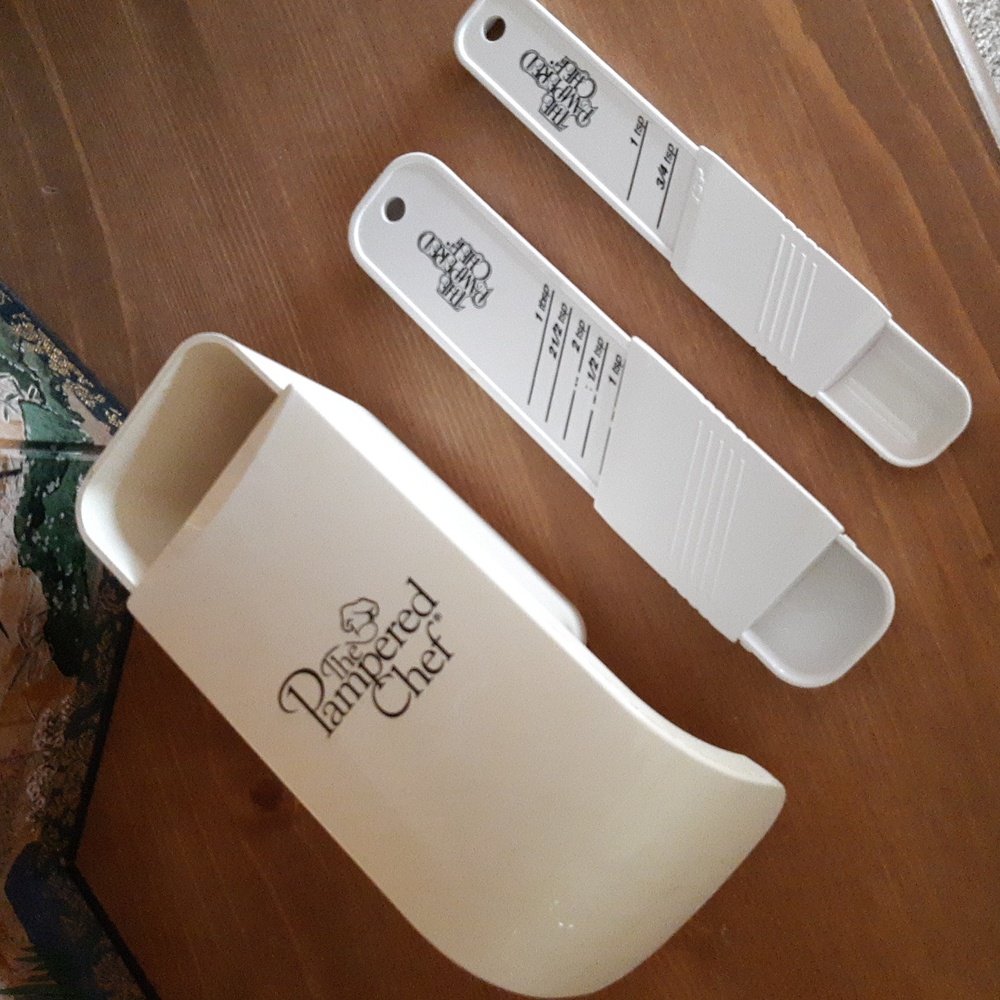 Pampered Chef Measuring spoons - Picture 3 of 3